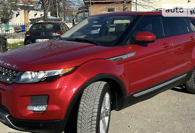 Червоний Ленд Ровер Рендж Ровер Евок, об'ємом двигуна 2 л та пробігом 100 тис. км за 16000 $, фото 11 на Automoto.ua