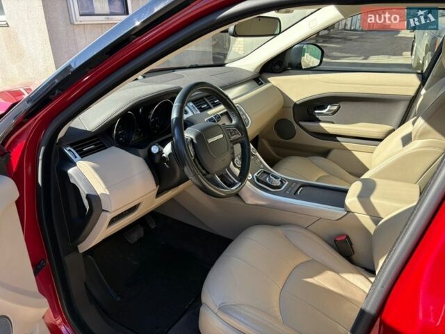 Красный Ленд Ровер Рендж Ровер Эвок, объемом двигателя 2.2 л и пробегом 156 тыс. км за 27000 $, фото 7 на Automoto.ua