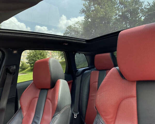 Червоний Ленд Ровер Рендж Ровер Евок, об'ємом двигуна 2 л та пробігом 147 тис. км за 20000 $, фото 7 на Automoto.ua