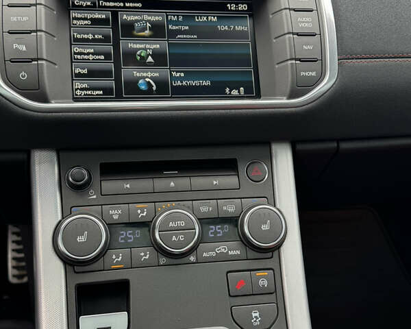 Червоний Ленд Ровер Рендж Ровер Евок, об'ємом двигуна 2 л та пробігом 148 тис. км за 16800 $, фото 27 на Automoto.ua