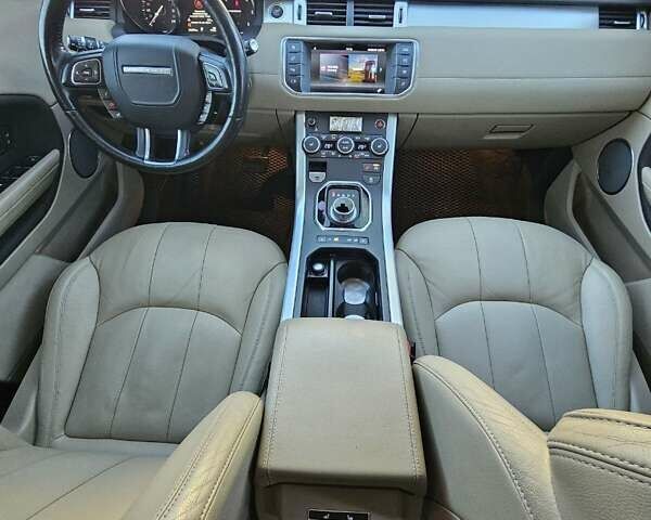 Красный Ленд Ровер Рендж Ровер Эвок, объемом двигателя 2.18 л и пробегом 165 тыс. км за 17900 $, фото 44 на Automoto.ua