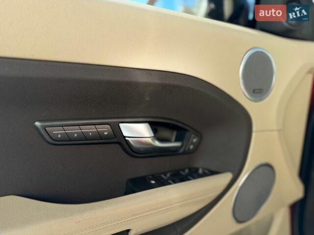 Красный Ленд Ровер Рендж Ровер Эвок, объемом двигателя 2 л и пробегом 100 тыс. км за 16999 $, фото 11 на Automoto.ua