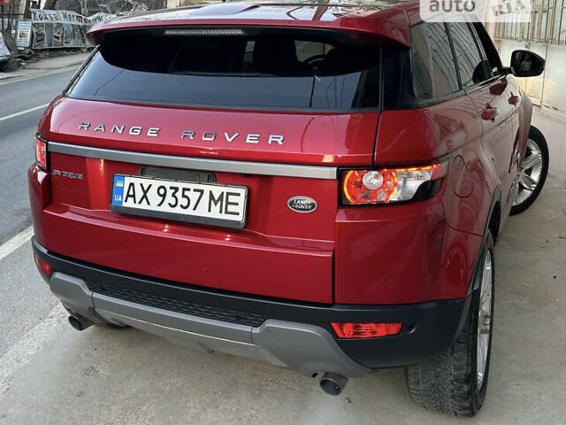 Червоний Ленд Ровер Рендж Ровер Евок, об'ємом двигуна 2 л та пробігом 100 тис. км за 16000 $, фото 35 на Automoto.ua