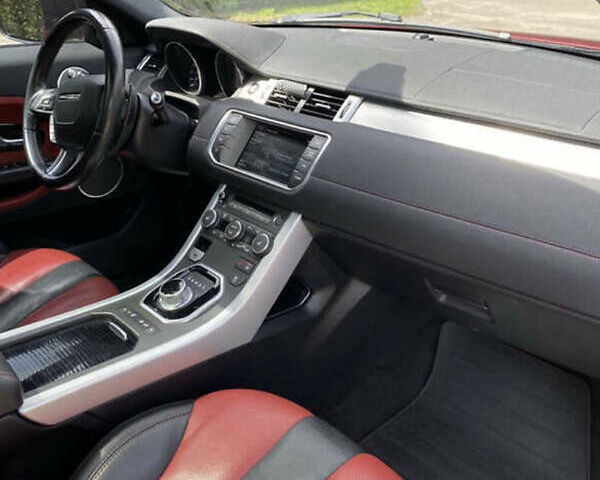 Червоний Ленд Ровер Рендж Ровер Евок, об'ємом двигуна 2 л та пробігом 147 тис. км за 20000 $, фото 27 на Automoto.ua