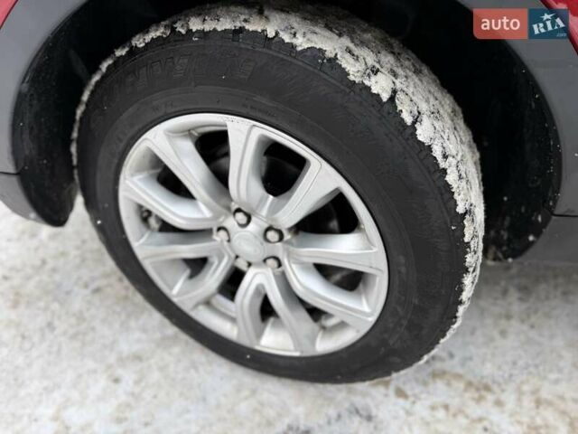 Красный Ленд Ровер Рендж Ровер Эвок, объемом двигателя 2 л и пробегом 84 тыс. км за 15800 $, фото 5 на Automoto.ua