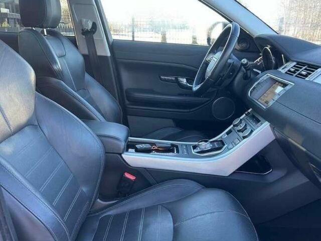 Красный Ленд Ровер Рендж Ровер Эвок, объемом двигателя 2 л и пробегом 177 тыс. км за 5335 $, фото 1 на Automoto.ua