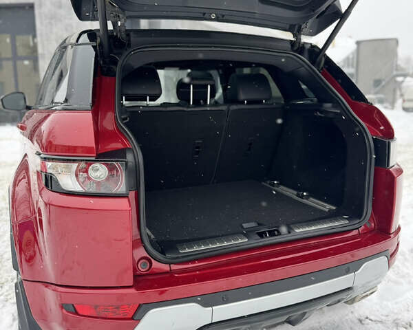 Червоний Ленд Ровер Рендж Ровер Евок, об'ємом двигуна 2 л та пробігом 148 тис. км за 16800 $, фото 9 на Automoto.ua