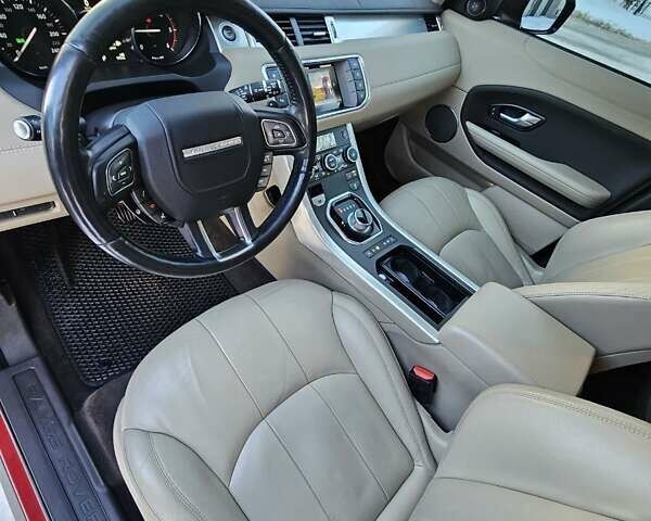 Красный Ленд Ровер Рендж Ровер Эвок, объемом двигателя 2.18 л и пробегом 165 тыс. км за 17900 $, фото 55 на Automoto.ua