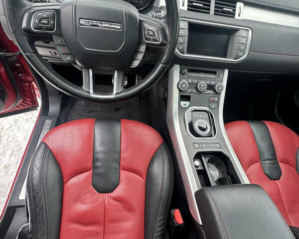 Червоний Ленд Ровер Рендж Ровер Евок, об'ємом двигуна 2 л та пробігом 148 тис. км за 16800 $, фото 13 на Automoto.ua