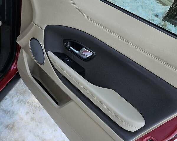 Красный Ленд Ровер Рендж Ровер Эвок, объемом двигателя 2.18 л и пробегом 165 тыс. км за 17900 $, фото 60 на Automoto.ua