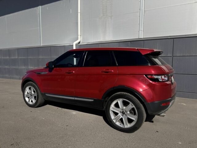 Червоний Ленд Ровер Рендж Ровер Евок, об'ємом двигуна 2 л та пробігом 99 тис. км за 15600 $, фото 12 на Automoto.ua