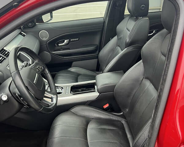 Красный Ленд Ровер Рендж Ровер Эвок, объемом двигателя 2 л и пробегом 133 тыс. км за 19500 $, фото 12 на Automoto.ua