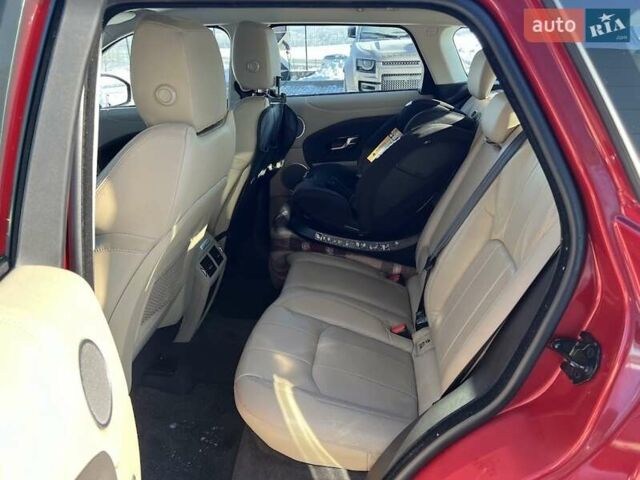 Червоний Ленд Ровер Рендж Ровер Евок, об'ємом двигуна 2.18 л та пробігом 53 тис. км за 23800 $, фото 22 на Automoto.ua