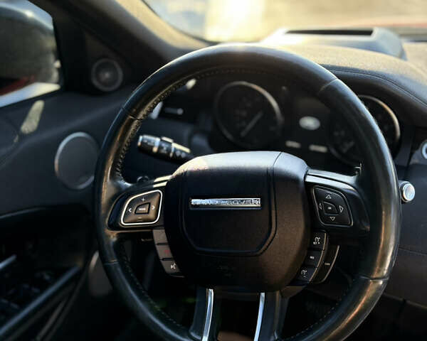 Червоний Ленд Ровер Рендж Ровер Евок, об'ємом двигуна 2 л та пробігом 180 тис. км за 17999 $, фото 43 на Automoto.ua