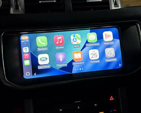 Червоний Ленд Ровер Рендж Ровер Евок, об'ємом двигуна 2 л та пробігом 180 тис. км за 17999 $, фото 74 на Automoto.ua