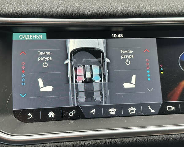 Красный Ленд Ровер Рендж Ровер Эвок, объемом двигателя 2 л и пробегом 180 тыс. км за 18500 $, фото 26 на Automoto.ua