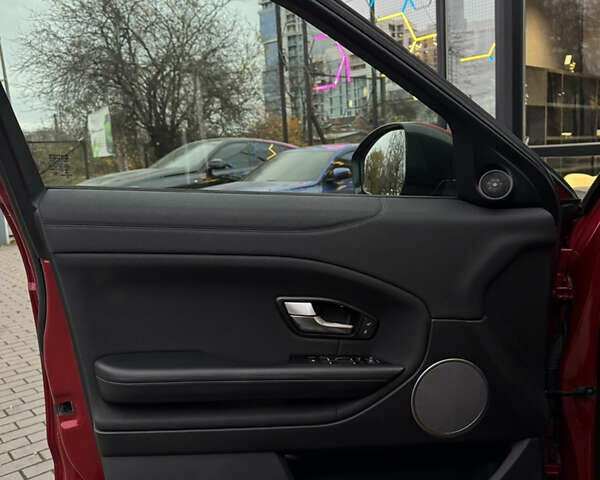 Красный Ленд Ровер Рендж Ровер Эвок, объемом двигателя 2 л и пробегом 135 тыс. км за 19499 $, фото 8 на Automoto.ua