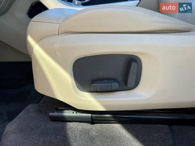 Червоний Ленд Ровер Рендж Ровер Евок, об'ємом двигуна 2.18 л та пробігом 53 тис. км за 23800 $, фото 12 на Automoto.ua