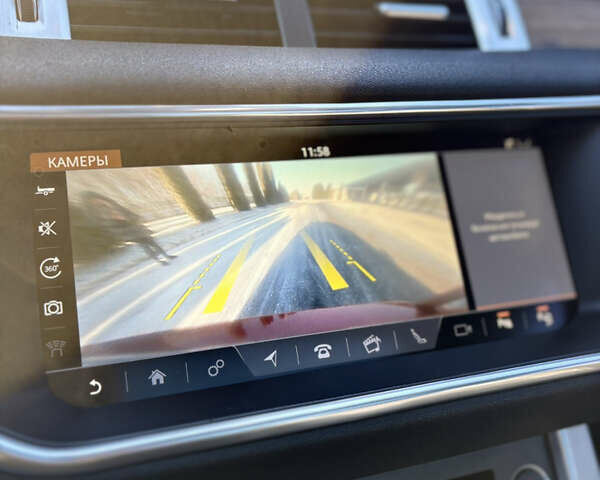 Червоний Ленд Ровер Рендж Ровер Евок, об'ємом двигуна 2 л та пробігом 180 тис. км за 17999 $, фото 47 на Automoto.ua