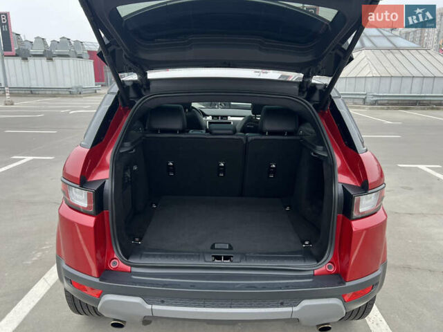 Червоний Ленд Ровер Рендж Ровер Евок, об'ємом двигуна 2 л та пробігом 133 тис. км за 19500 $, фото 25 на Automoto.ua