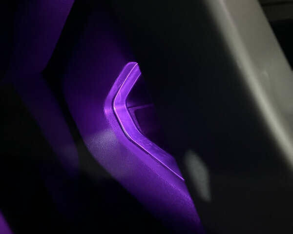 Червоний Ленд Ровер Рендж Ровер Евок, об'ємом двигуна 2 л та пробігом 180 тис. км за 17999 $, фото 71 на Automoto.ua