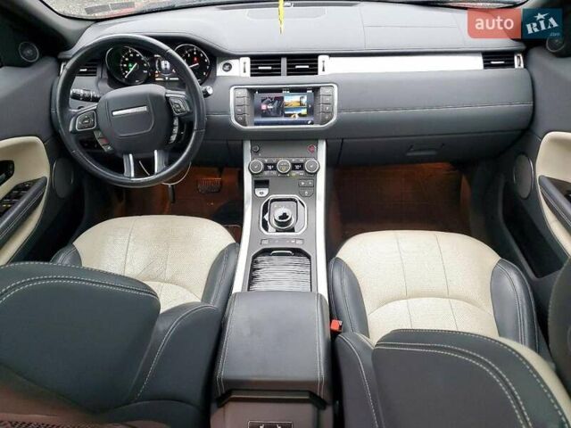 Красный Ленд Ровер Рендж Ровер Эвок, объемом двигателя 2 л и пробегом 153 тыс. км за 11400 $, фото 7 на Automoto.ua
