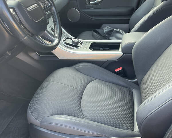 Красный Ленд Ровер Рендж Ровер Эвок, объемом двигателя 2 л и пробегом 126 тыс. км за 20900 $, фото 15 на Automoto.ua