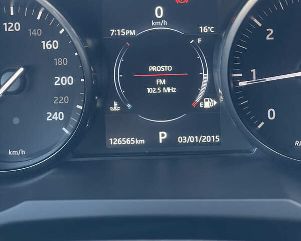 Красный Ленд Ровер Рендж Ровер Эвок, объемом двигателя 2 л и пробегом 126 тыс. км за 20900 $, фото 18 на Automoto.ua