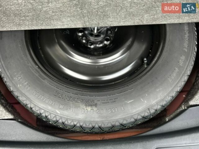 Красный Ленд Ровер Рендж Ровер Эвок, объемом двигателя 2 л и пробегом 118 тыс. км за 20200 $, фото 22 на Automoto.ua