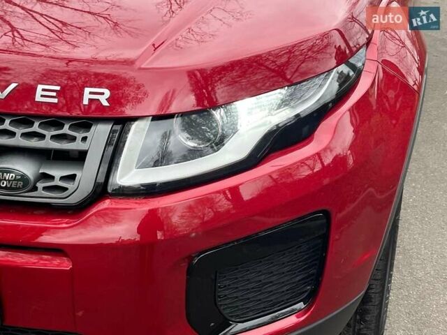 Червоний Ленд Ровер Рендж Ровер Евок, об'ємом двигуна 2 л та пробігом 97 тис. км за 22990 $, фото 4 на Automoto.ua
