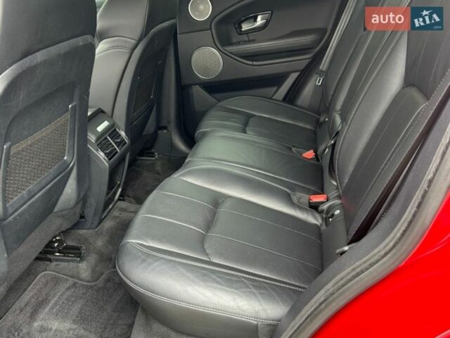 Красный Ленд Ровер Рендж Ровер Эвок, объемом двигателя 2 л и пробегом 118 тыс. км за 20200 $, фото 14 на Automoto.ua