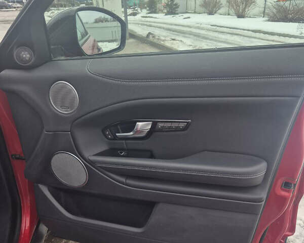 Красный Ленд Ровер Рендж Ровер Эвок, объемом двигателя 2.01 л и пробегом 118 тыс. км за 21900 $, фото 20 на Automoto.ua