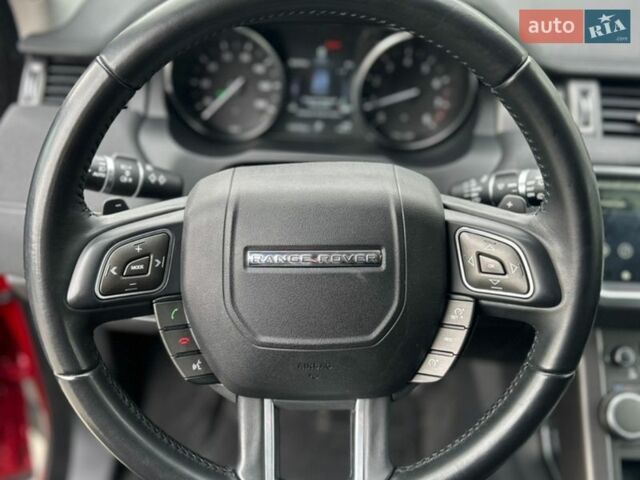 Красный Ленд Ровер Рендж Ровер Эвок, объемом двигателя 2 л и пробегом 118 тыс. км за 20200 $, фото 23 на Automoto.ua