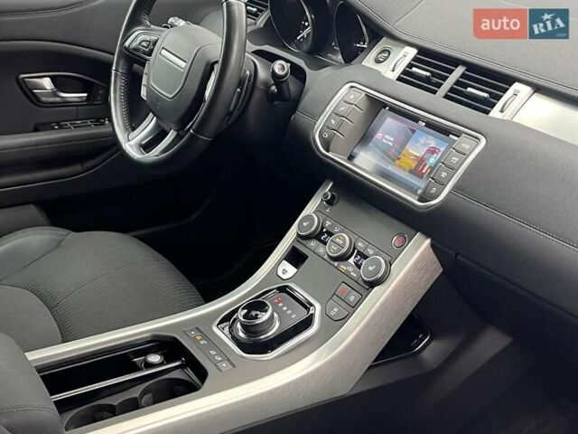 Червоний Ленд Ровер Рендж Ровер Евок, об'ємом двигуна 2 л та пробігом 97 тис. км за 22990 $, фото 17 на Automoto.ua