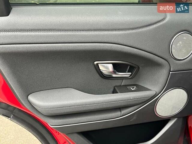 Червоний Ленд Ровер Рендж Ровер Евок, об'ємом двигуна 2 л та пробігом 97 тис. км за 22990 $, фото 26 на Automoto.ua