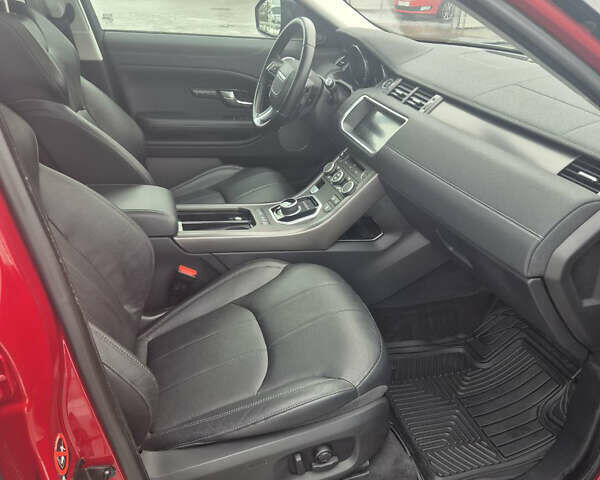 Красный Ленд Ровер Рендж Ровер Эвок, объемом двигателя 2.01 л и пробегом 118 тыс. км за 21900 $, фото 13 на Automoto.ua