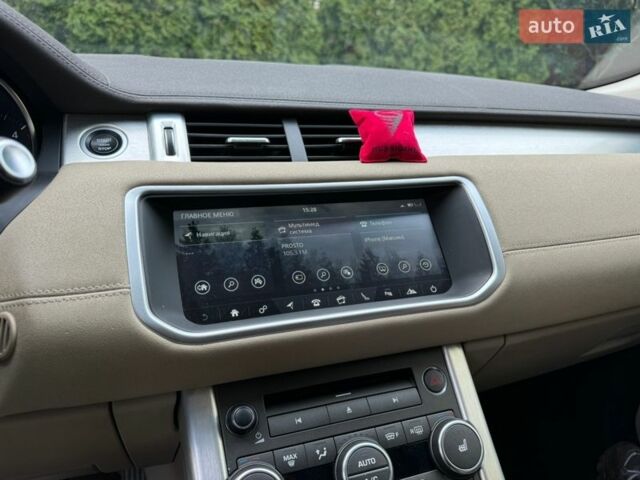 Червоний Ленд Ровер Рендж Ровер Евок, об'ємом двигуна 2 л та пробігом 56 тис. км за 25000 $, фото 11 на Automoto.ua