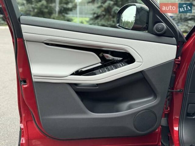 Красный Ленд Ровер Рендж Ровер Эвок, объемом двигателя 2 л и пробегом 38 тыс. км за 29900 $, фото 31 на Automoto.ua