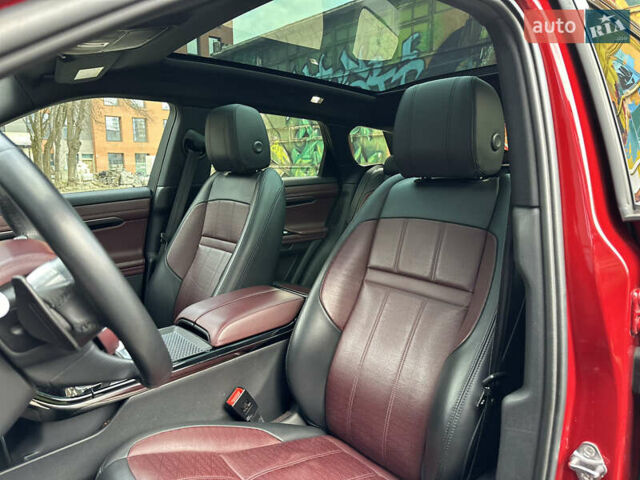 Червоний Ленд Ровер Рендж Ровер Евок, об'ємом двигуна 2 л та пробігом 63 тис. км за 39900 $, фото 44 на Automoto.ua