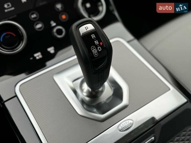 Красный Ленд Ровер Рендж Ровер Эвок, объемом двигателя 2 л и пробегом 38 тыс. км за 29900 $, фото 52 на Automoto.ua