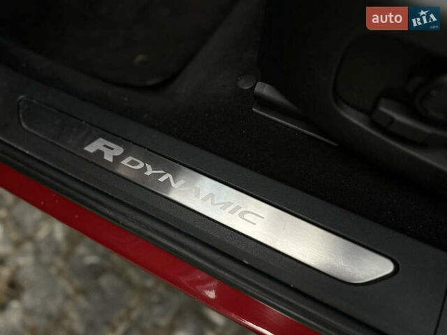 Червоний Ленд Ровер Рендж Ровер Евок, об'ємом двигуна 2 л та пробігом 63 тис. км за 39900 $, фото 41 на Automoto.ua