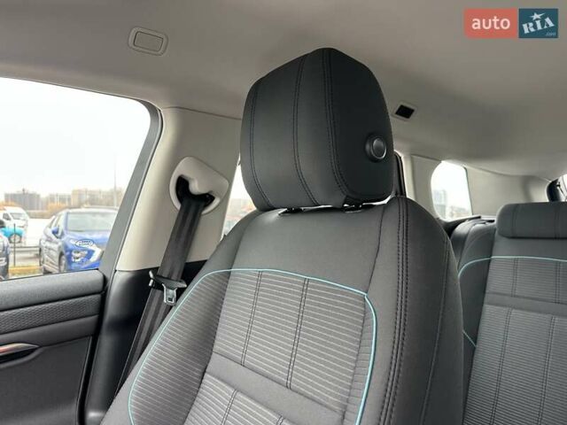 Красный Ленд Ровер Рендж Ровер Эвок, объемом двигателя 2 л и пробегом 84 тыс. км за 33900 $, фото 25 на Automoto.ua