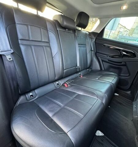 Червоний Ленд Ровер Рендж Ровер Евок, об'ємом двигуна 2 л та пробігом 83 тис. км за 30000 $, фото 17 на Automoto.ua