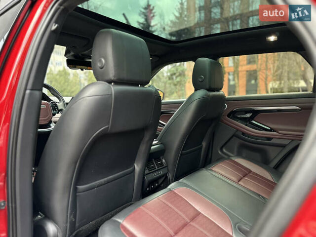 Червоний Ленд Ровер Рендж Ровер Евок, об'ємом двигуна 2 л та пробігом 63 тис. км за 39900 $, фото 79 на Automoto.ua