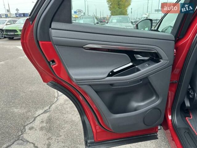 Красный Ленд Ровер Рендж Ровер Эвок, объемом двигателя 2 л и пробегом 84 тыс. км за 33900 $, фото 29 на Automoto.ua