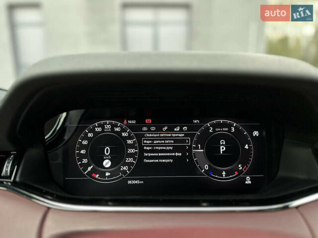 Червоний Ленд Ровер Рендж Ровер Евок, об'ємом двигуна 2 л та пробігом 63 тис. км за 39900 $, фото 55 на Automoto.ua