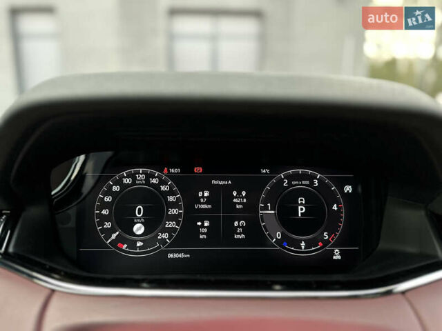 Червоний Ленд Ровер Рендж Ровер Евок, об'ємом двигуна 2 л та пробігом 63 тис. км за 39900 $, фото 53 на Automoto.ua