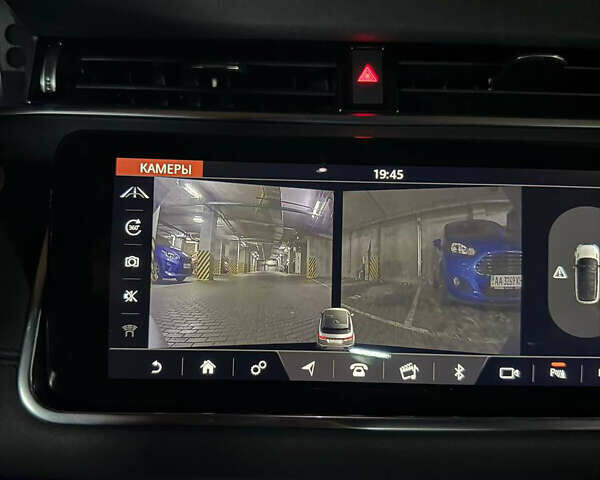 Красный Ленд Ровер Рендж Ровер Эвок, объемом двигателя 2 л и пробегом 65 тыс. км за 37500 $, фото 5 на Automoto.ua