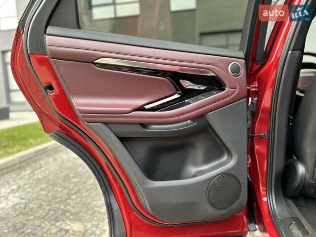 Червоний Ленд Ровер Рендж Ровер Евок, об'ємом двигуна 2 л та пробігом 63 тис. км за 39900 $, фото 78 на Automoto.ua