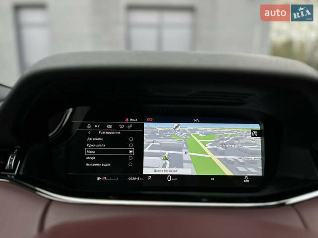 Червоний Ленд Ровер Рендж Ровер Евок, об'ємом двигуна 2 л та пробігом 63 тис. км за 39900 $, фото 59 на Automoto.ua